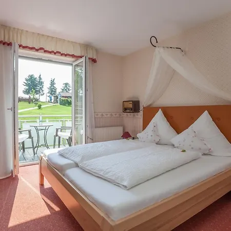 Landgasthaus Krebs Hotel 3*